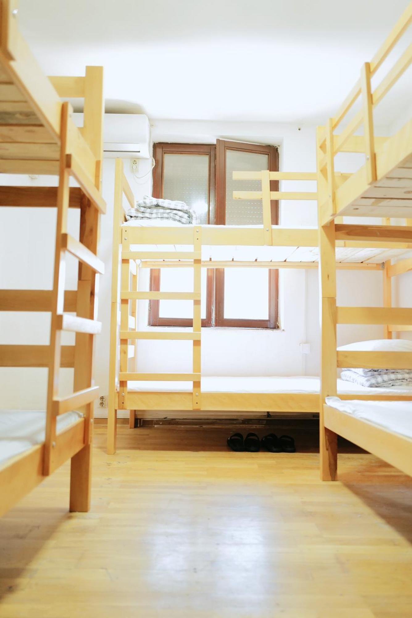 Happy Cat Old Town Hostel 베오그라드 외부 사진